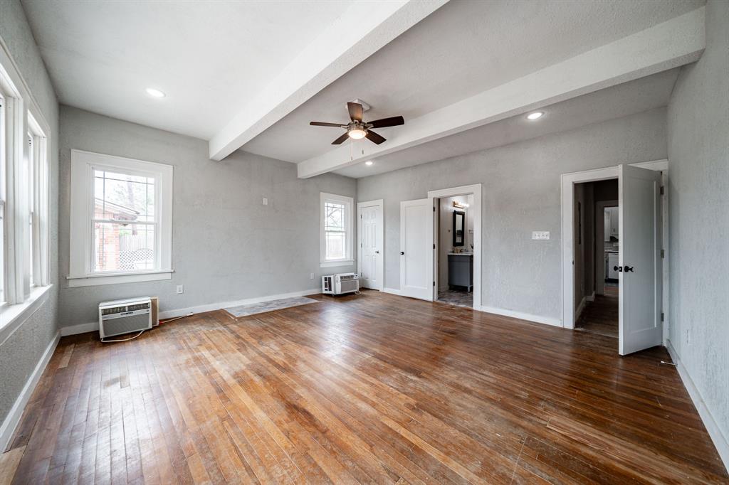 305 W Swenson Avenue Property Photo 19