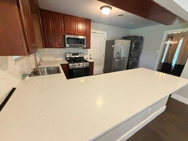 3158 Newcastle Drive Property Photo 4