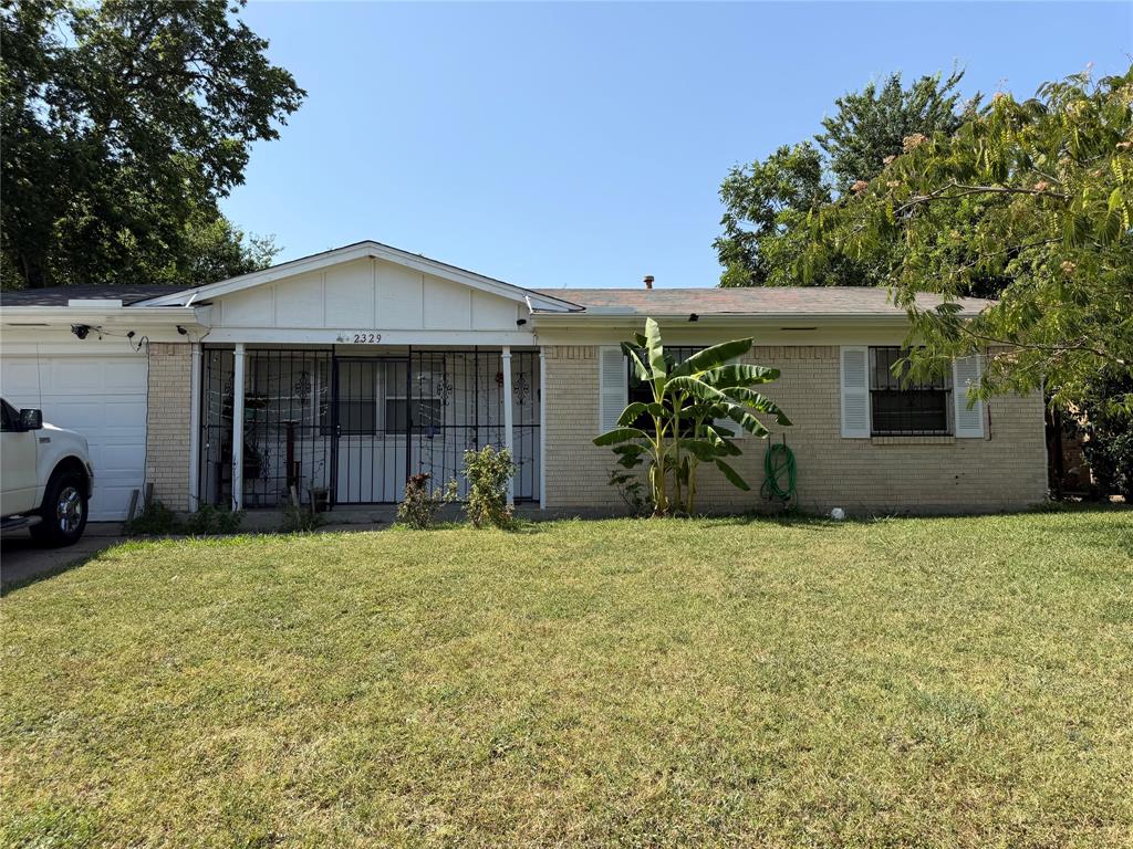 2329 Clover Ridge Drive Property Photo 12
