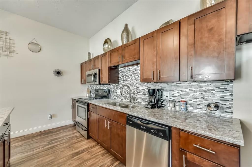 8081 Marvin D. Love Freeway A1 Property Photo 3