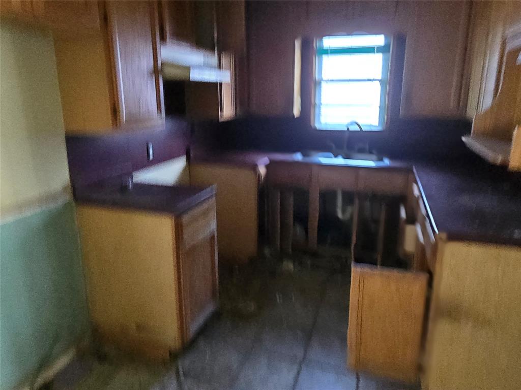 1241 Dudley Lane Property Photo 13