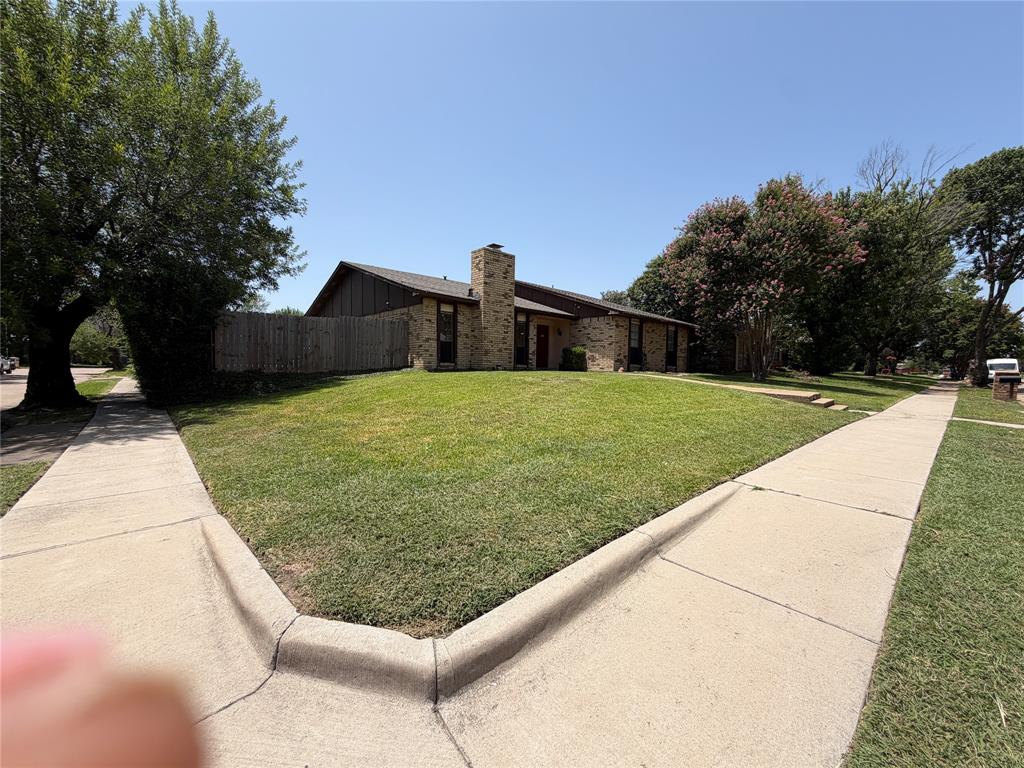 413 Hemlock Drive Property Photo 3