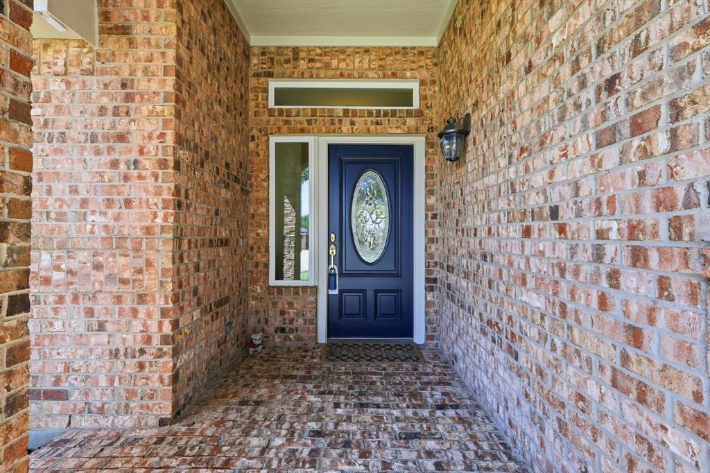 1920 Overlook Ridge Drive Property Photo 2