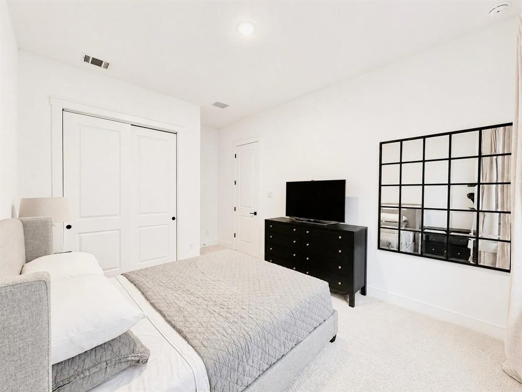 8912 Free Ferry Lane Property Photo 18