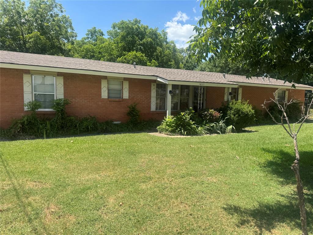 4205 Hickory Tree Road Property Photo 1