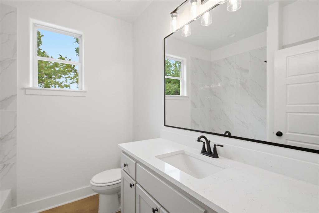 124 Graystone Property Photo 19