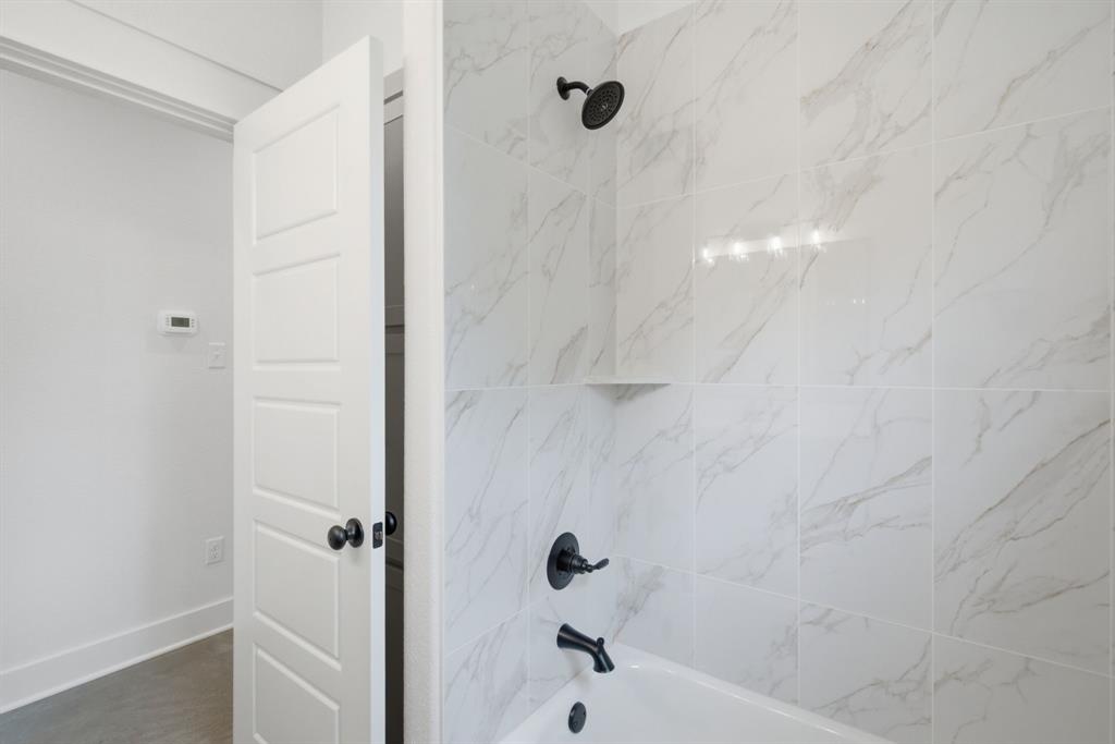 124 Graystone Property Photo 21