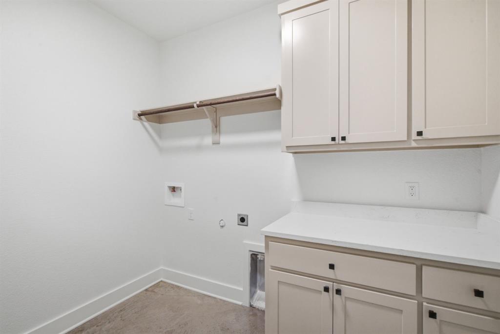 124 Graystone Property Photo 22