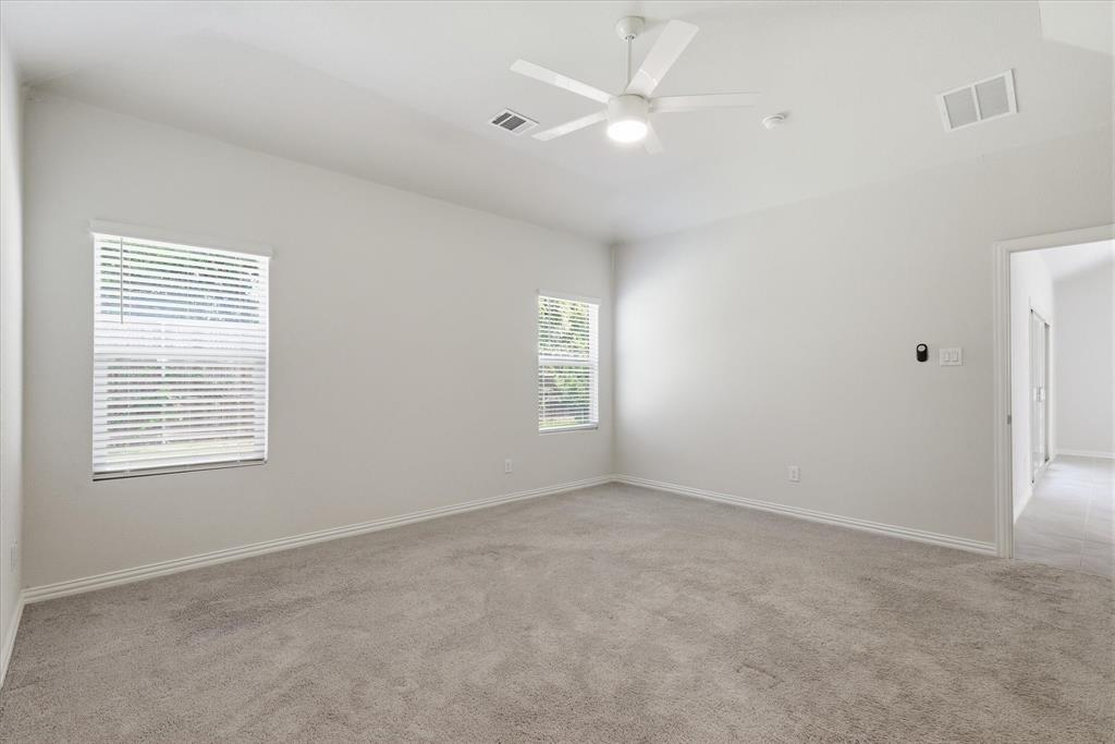 233 Luna Lane Property Photo 23