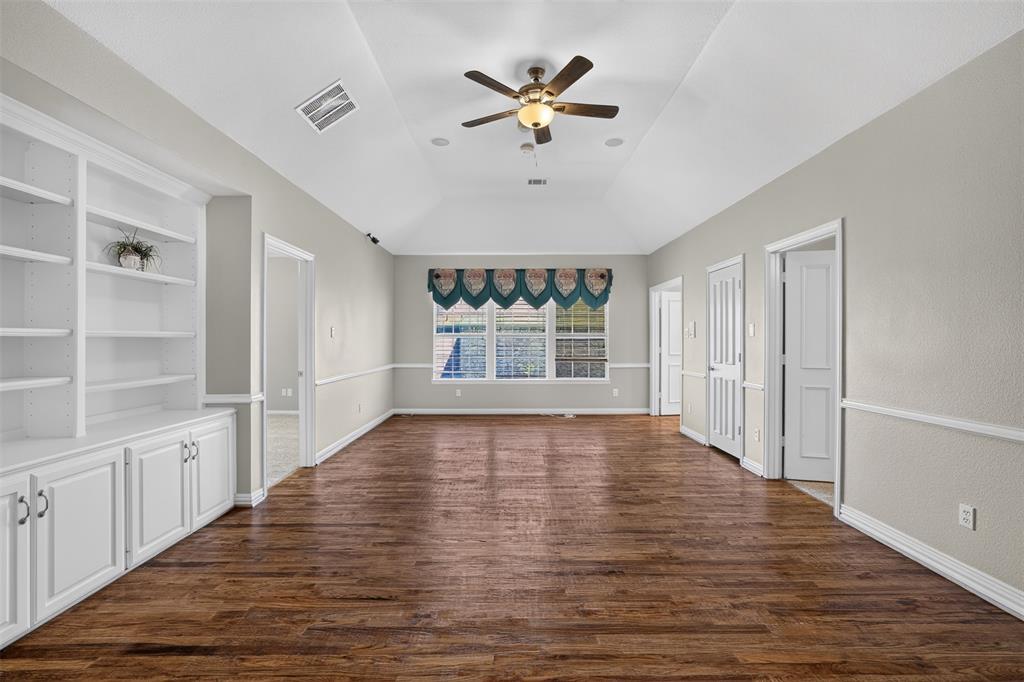 4911 Holly Tree Drive Property Photo 35