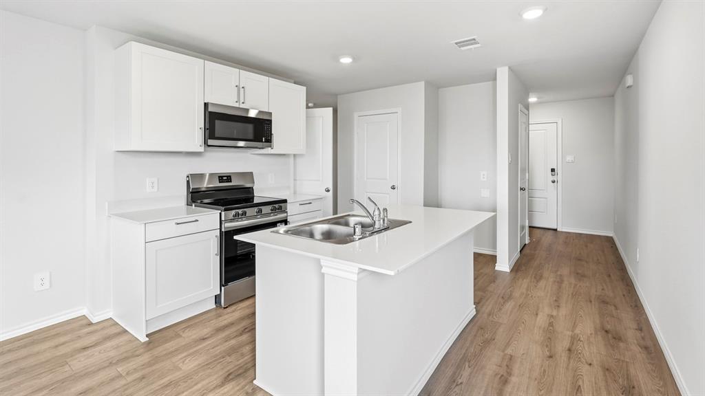 3526 Spring Time Street Property Photo 2