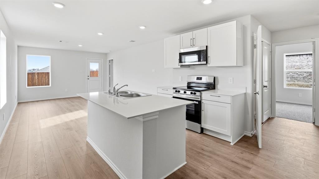 3526 Spring Time Street Property Photo 3