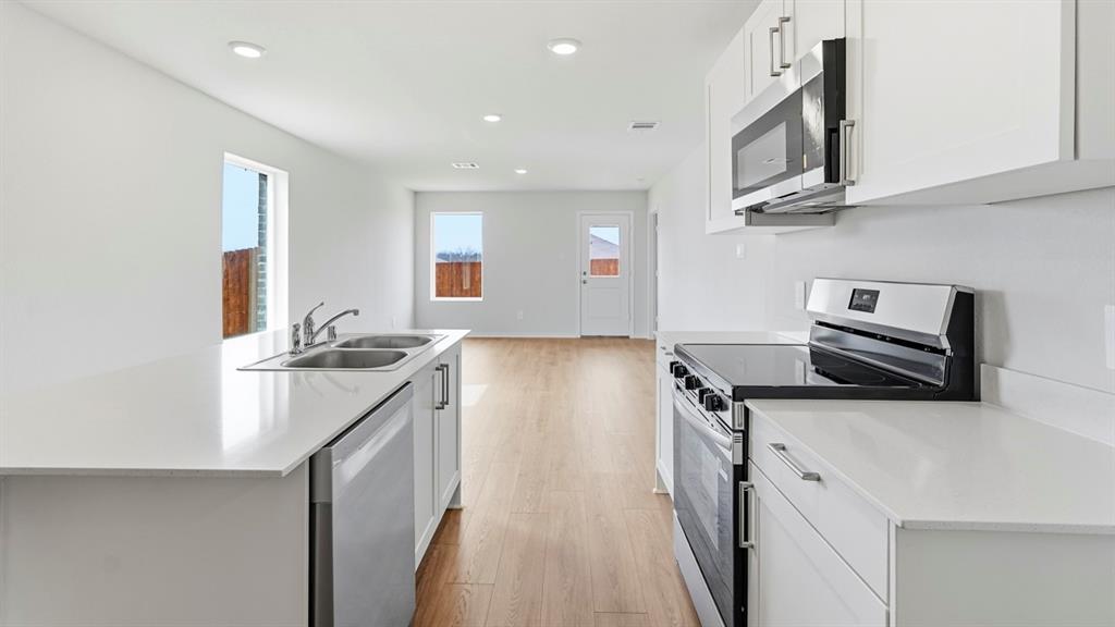 3526 Spring Time Street Property Photo 4