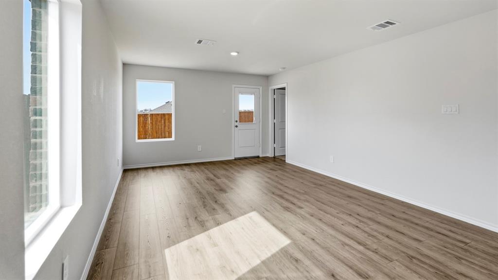 3526 Spring Time Street Property Photo 7