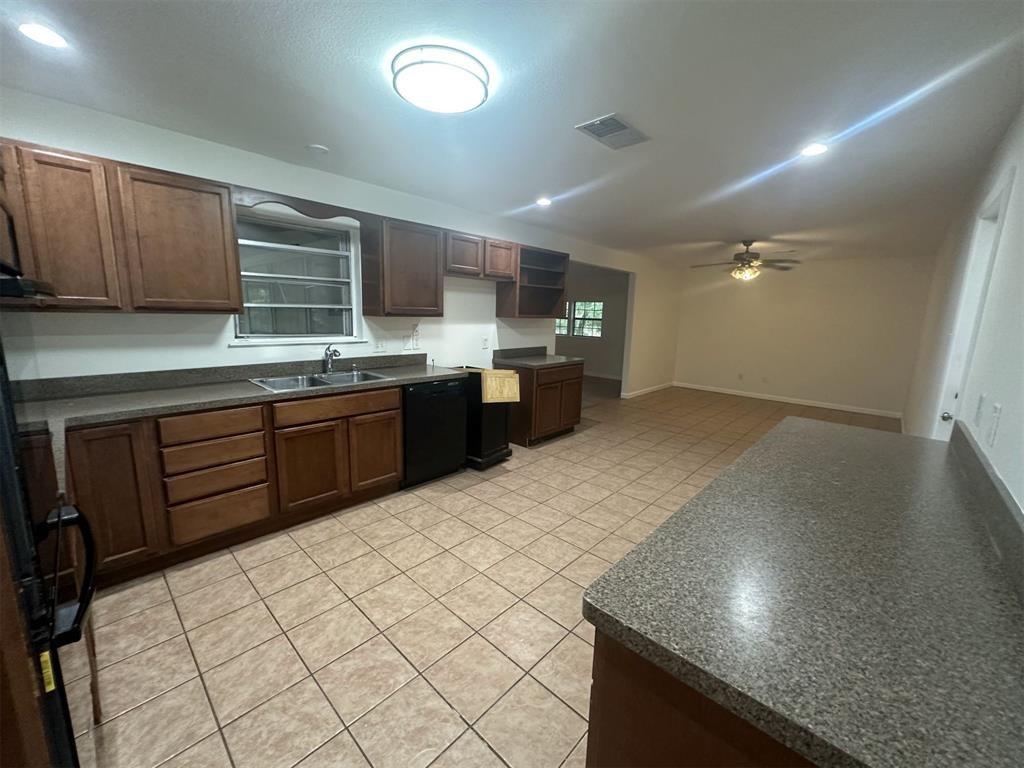 704 Clebud Drive Property Photo 3