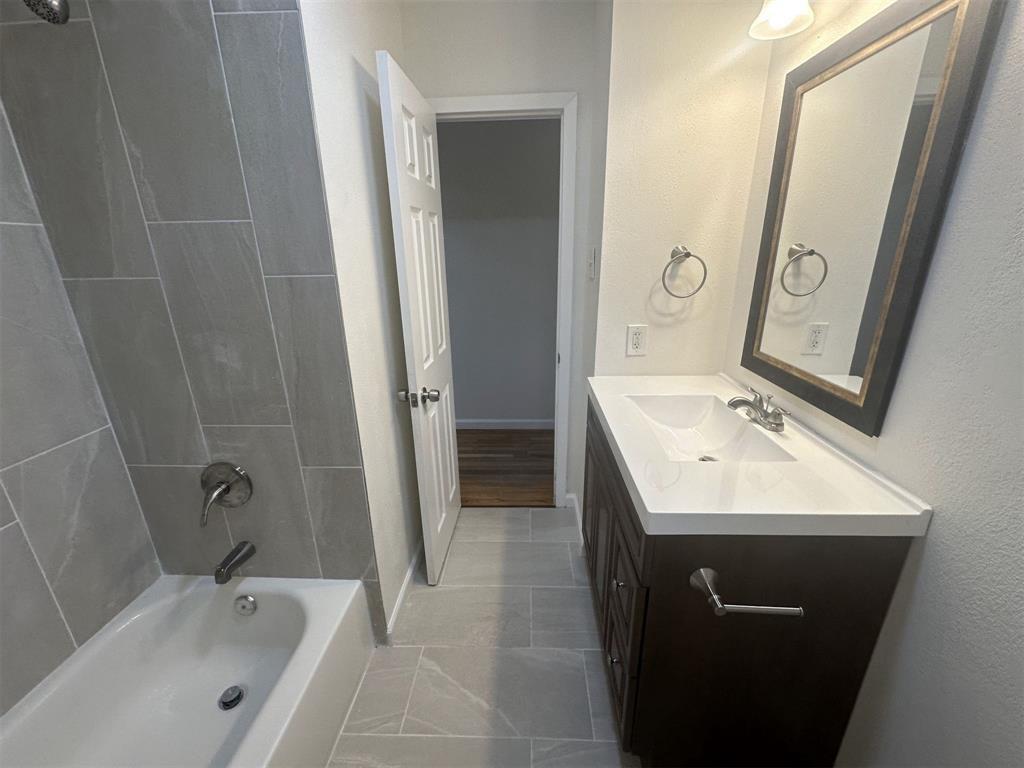 704 Clebud Drive Property Photo 14