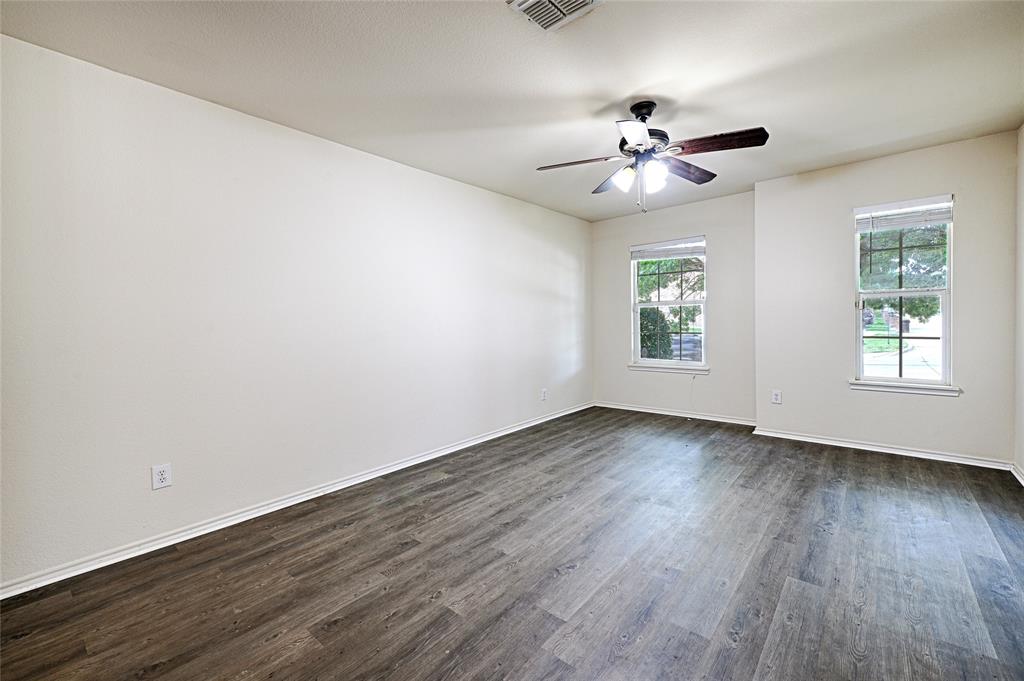 12988 Galaxy Drive Property Photo 6