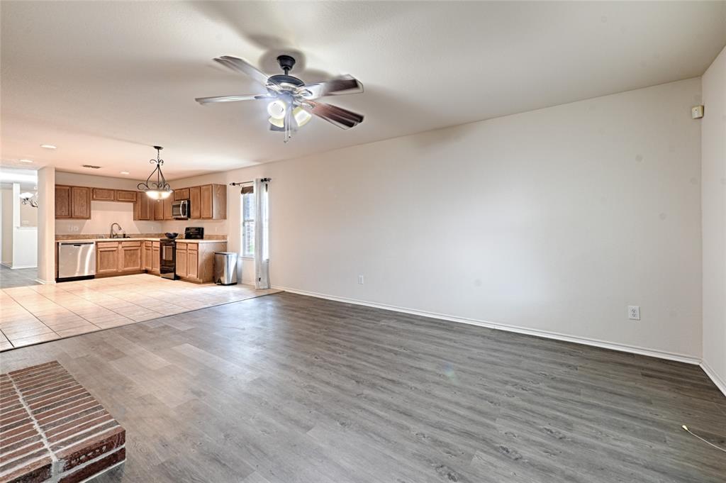12988 Galaxy Drive Property Photo 15