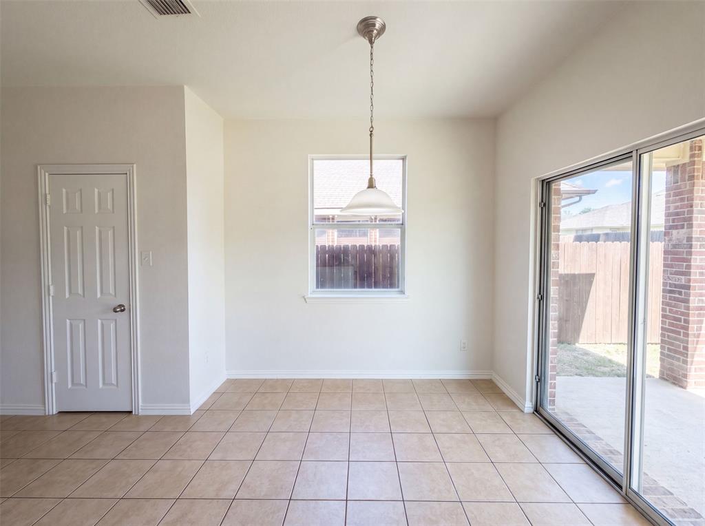 1421 Sparrow Drive Property Photo 10