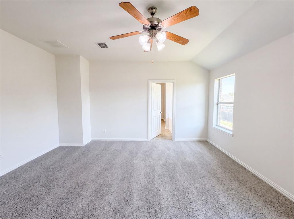 1421 Sparrow Drive Property Photo 14