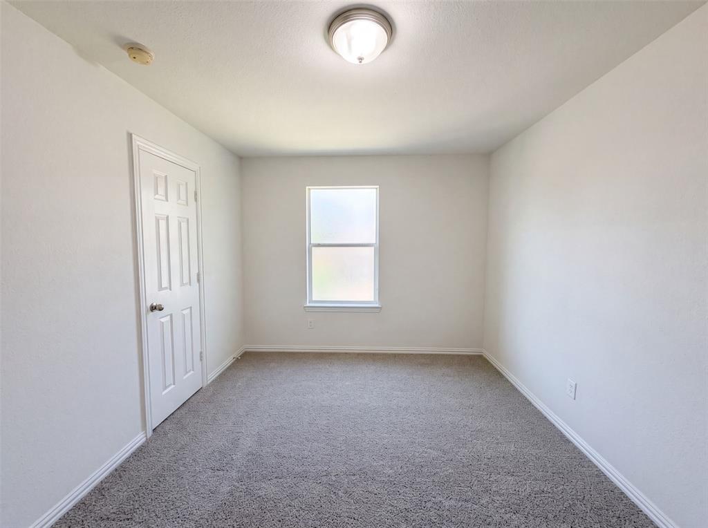 1421 Sparrow Drive Property Photo 15