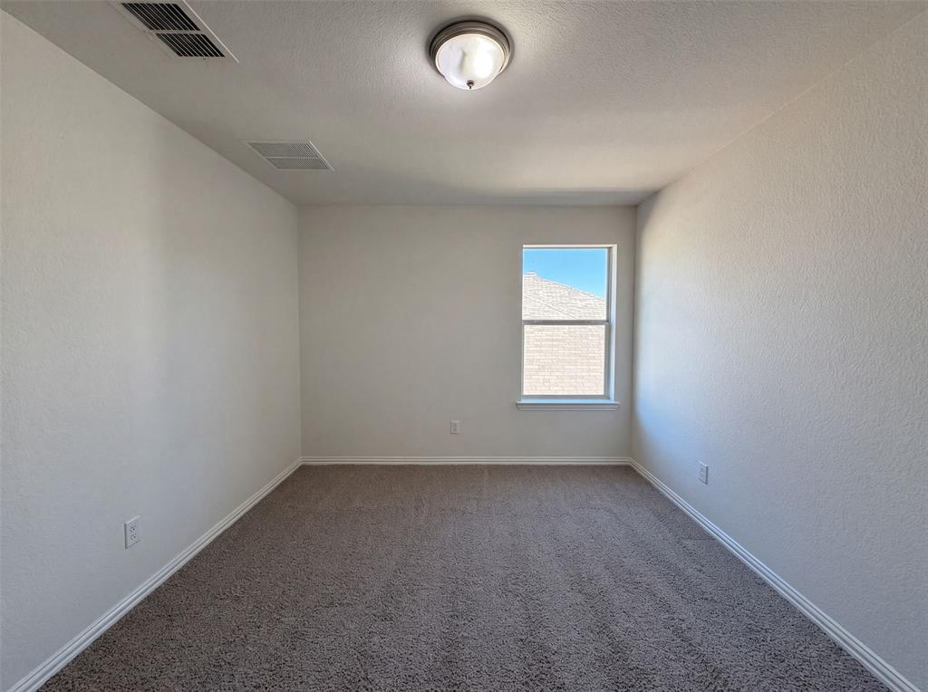 1421 Sparrow Drive Property Photo 17