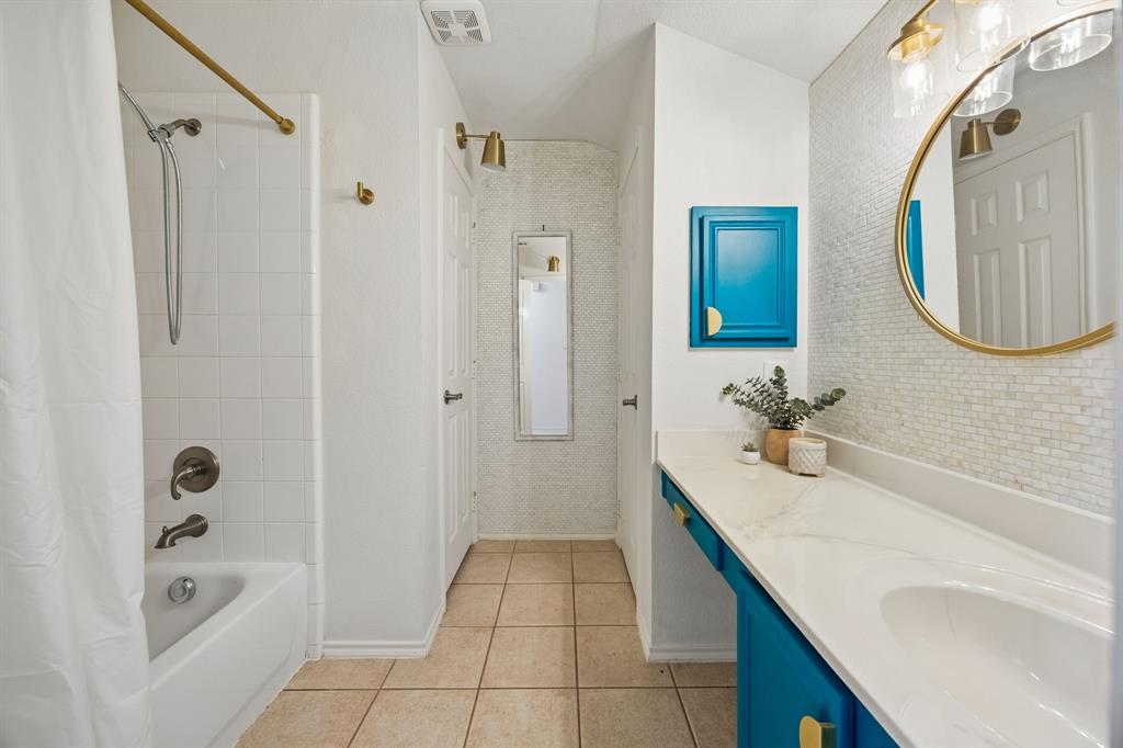 2905 Percey Lane Property Photo 19