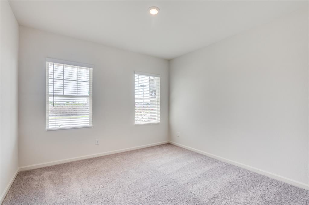 8201 Bufflehead Drive Property Photo 5