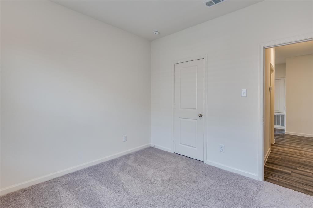 8201 Bufflehead Drive Property Photo 7