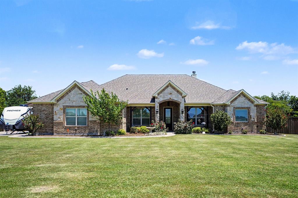 5175 Horseshoe Lane