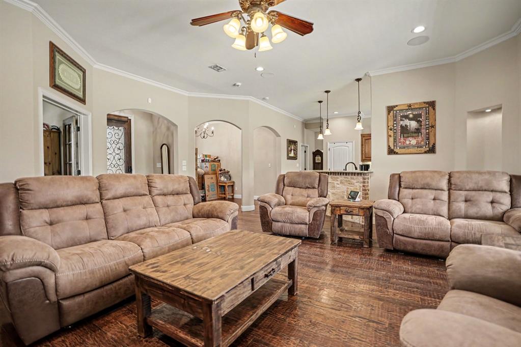 5175 Horseshoe Lane Property Photo 6