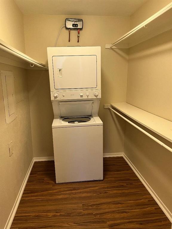 4859 Cedar Springs Road 335 Property Photo 6