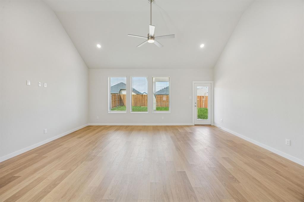 2208 Willowbank Drive Property Photo 15