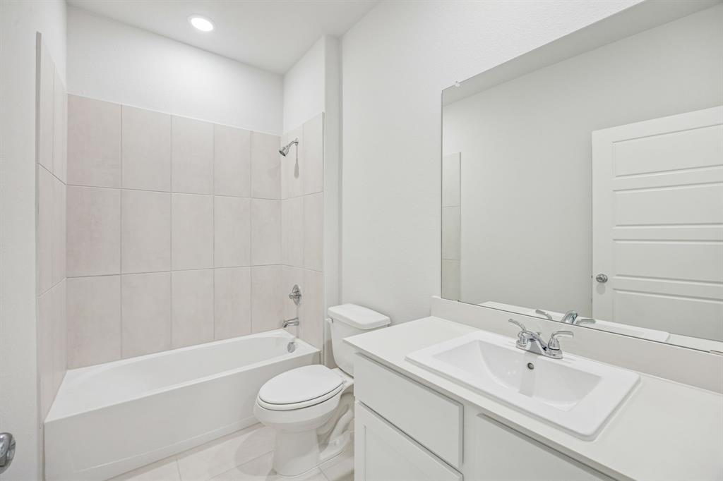 2208 Willowbank Drive Property Photo 37