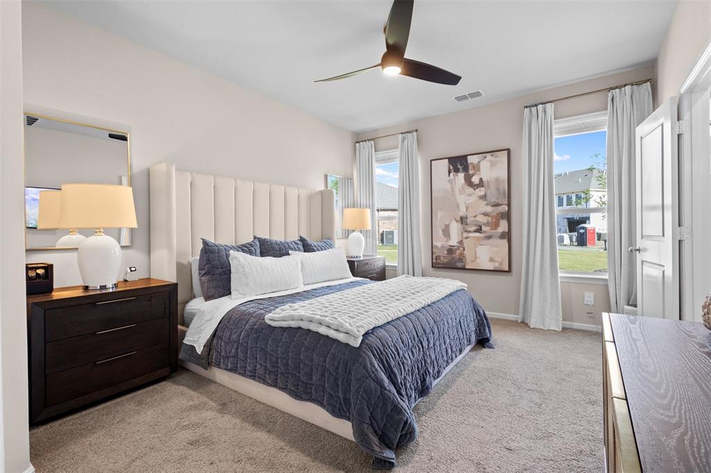 4812 Sparkling Pathway Property Photo 14