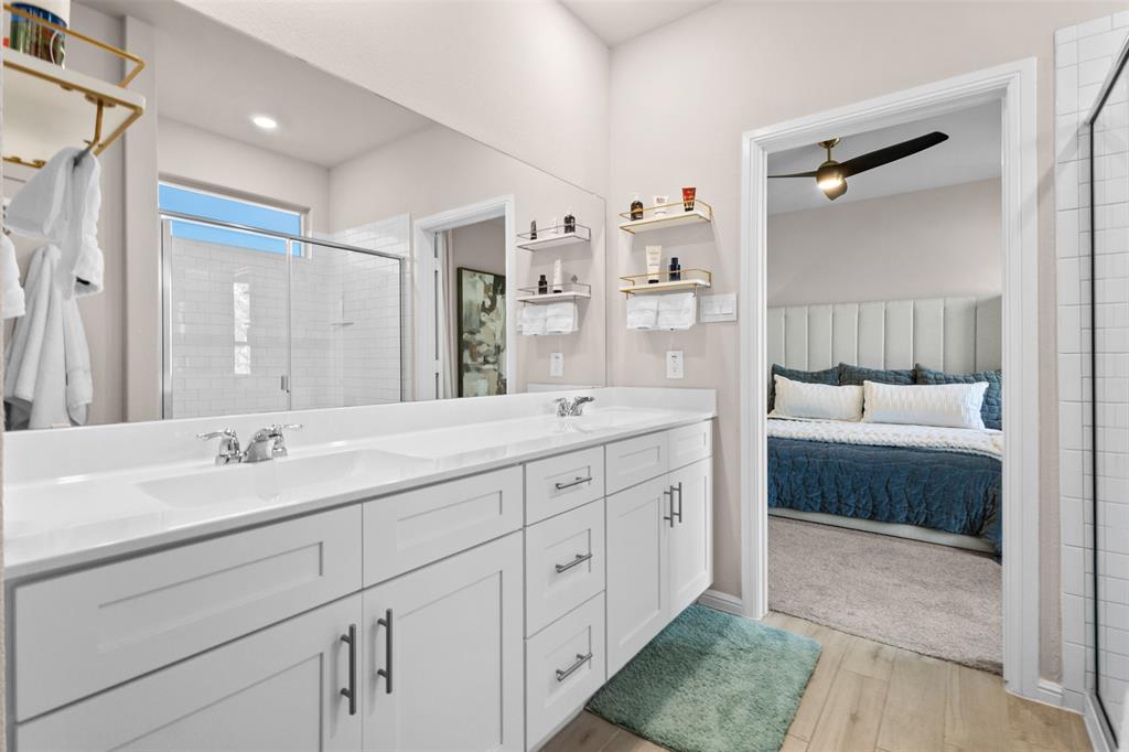 4812 Sparkling Pathway Property Photo 17