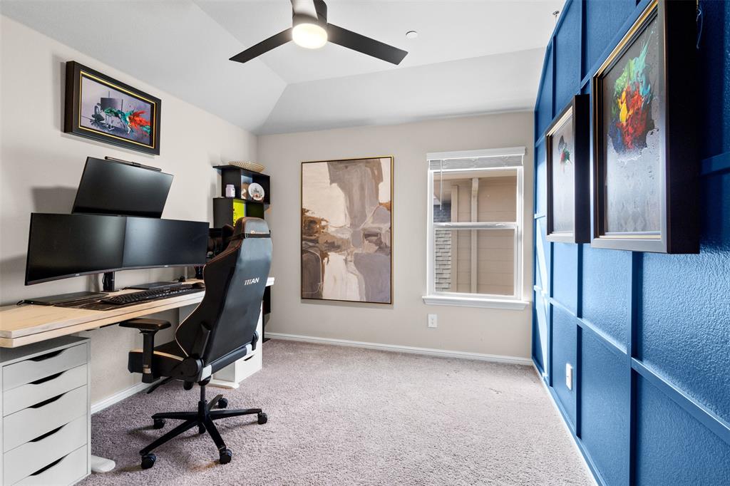 4812 Sparkling Pathway Property Photo 19