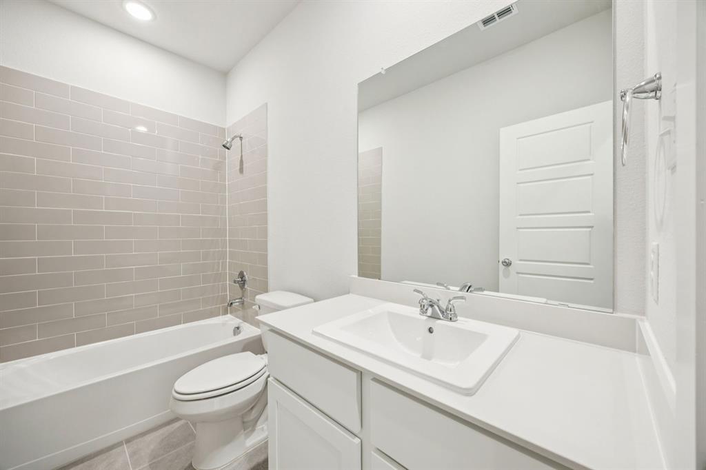 4001 Somerville Drive Property Photo 27