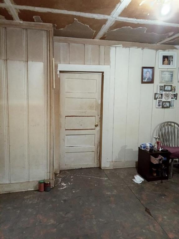 1609 Avenue B Property Photo 10