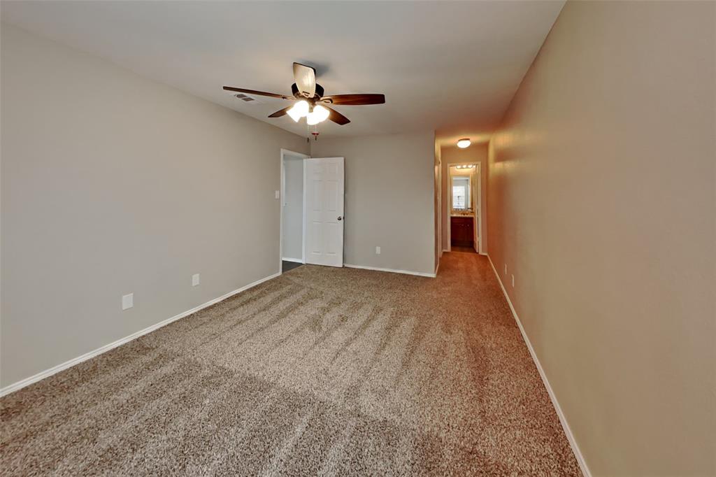 5620 Talons Crest Circle Property Photo 9