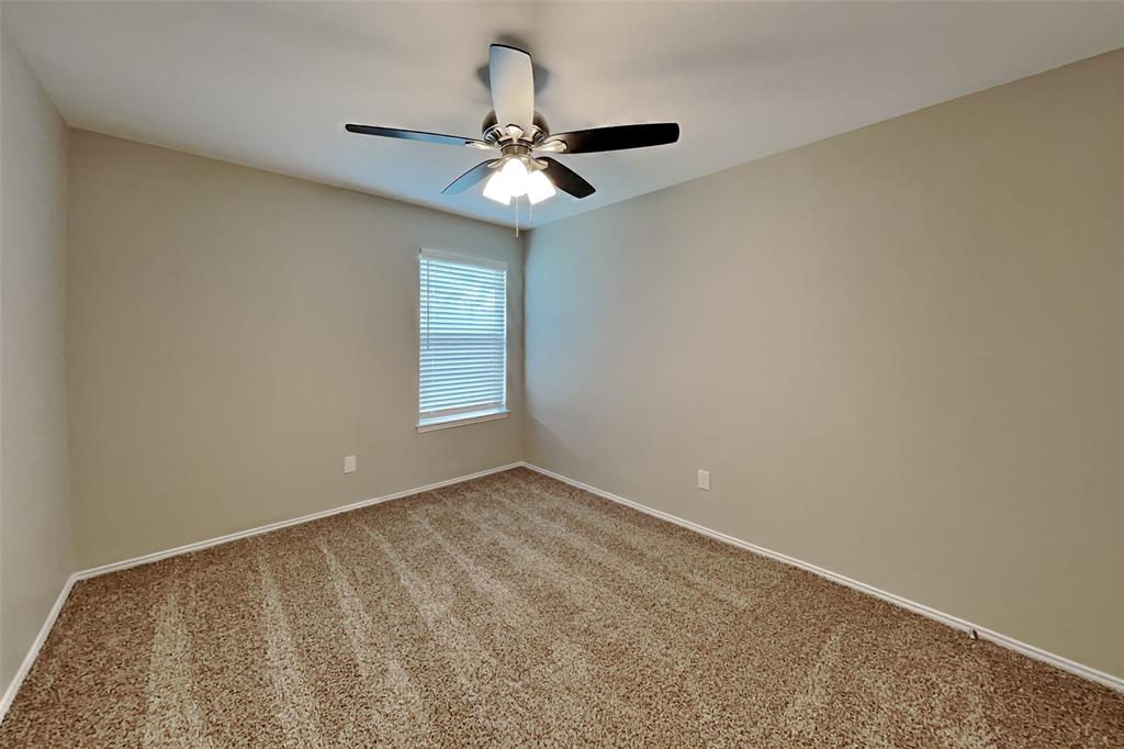5620 Talons Crest Circle Property Photo 15