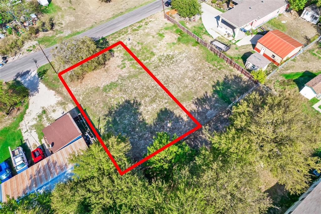 195 Nicole Drive Property Photo 4