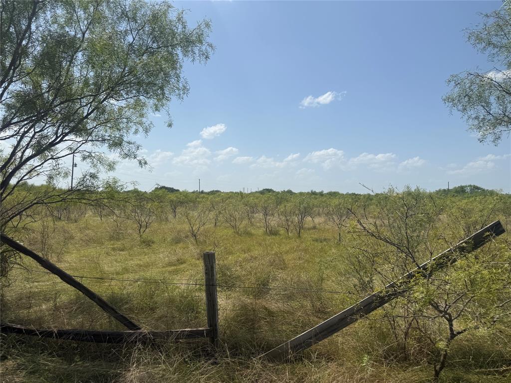 140 Arapaho Road Property Photo 6