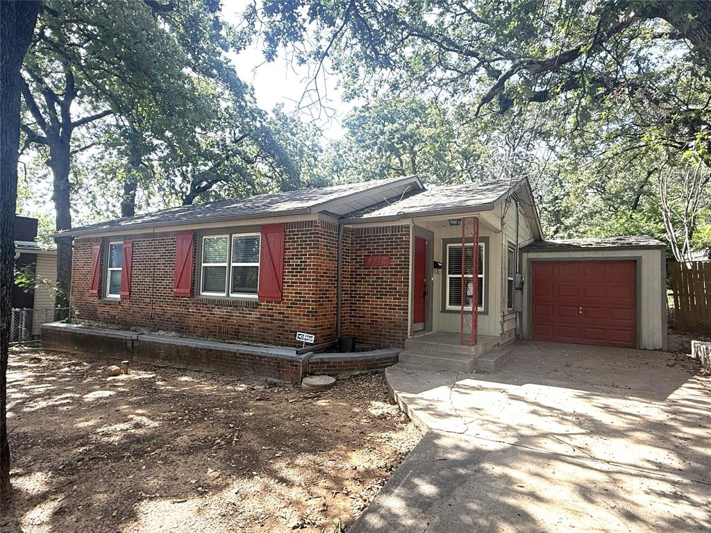 4718 Normandy Road Property Photo 1