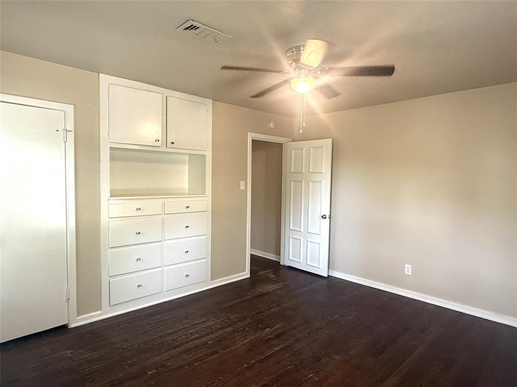 4718 Normandy Road Property Photo 7