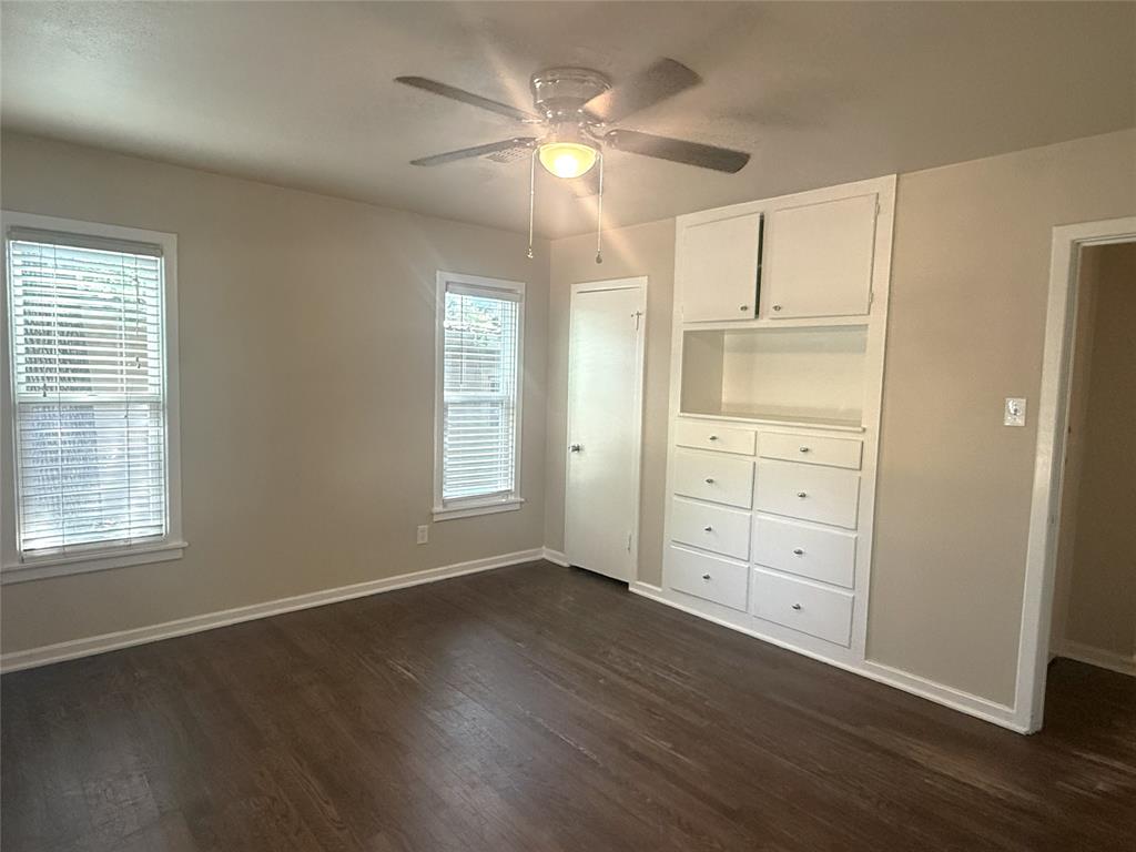 4718 Normandy Road Property Photo 8