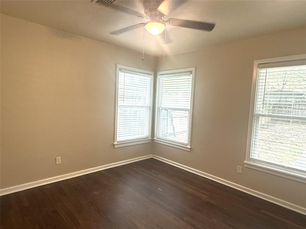4718 Normandy Road Property Photo 9