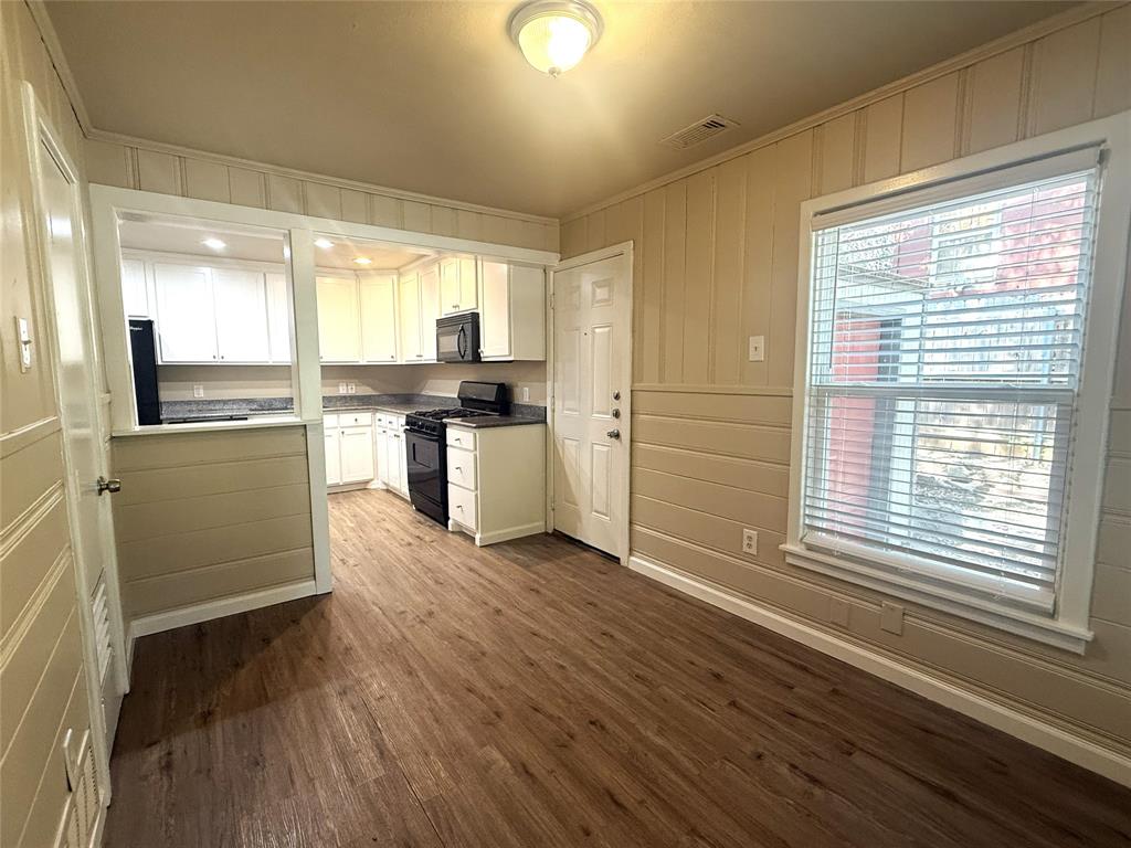 4718 Normandy Road Property Photo 15