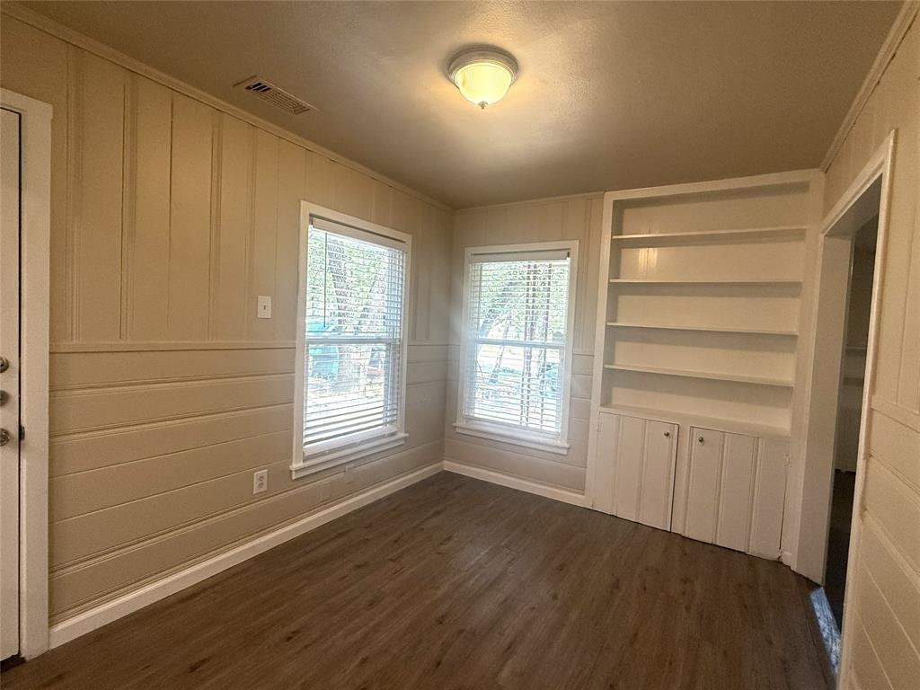 4718 Normandy Road Property Photo 16