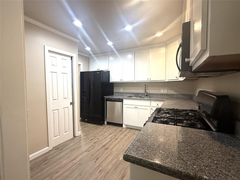 4718 Normandy Road Property Photo 17